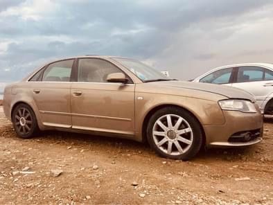 Piese Auto Originale —> Audi a4 b7 din 2008 2.0  Benzina COD MOTOR Bwe