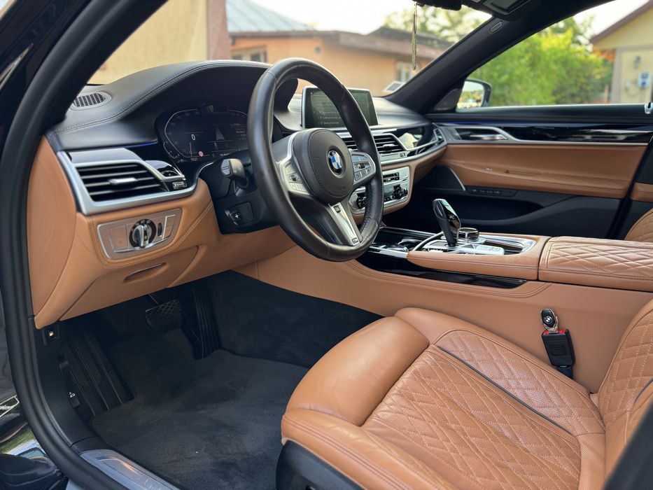 BMW 745 Le Long 394 Cp Plug in Hybrid Laser Skay Lounge