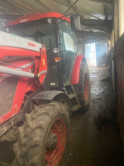 Продавам трактор Zetor Proxima HS 120