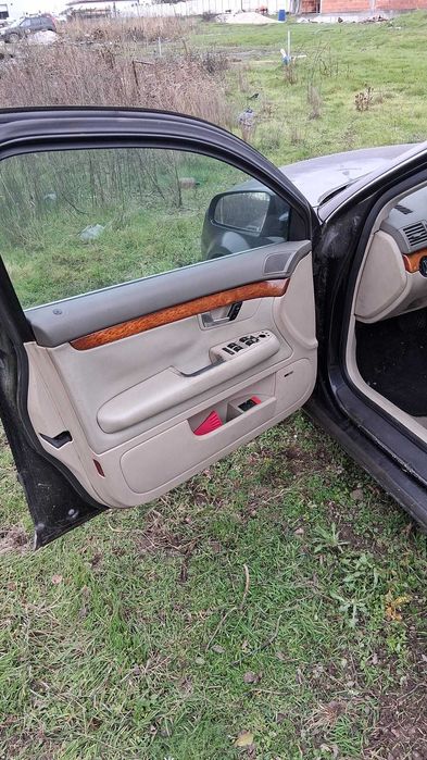 Audi A4 2000 Benzina + GPL, Cutie defecta