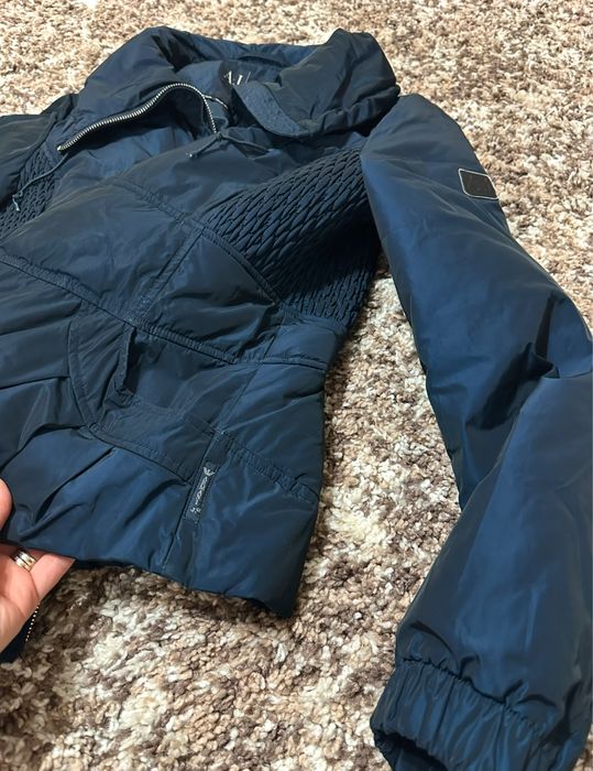 Geaca Armani marimea S