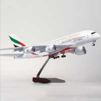 Macheta avion 46 cm Emirates / cadou / colectie