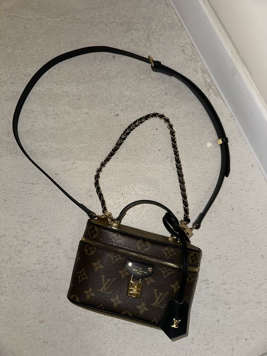 Чанта от естествена кожа