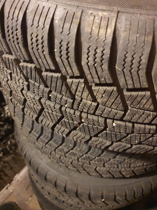 Anvelope iarna Viking WinTech 205/55/16 cu jante Alu BMW E91