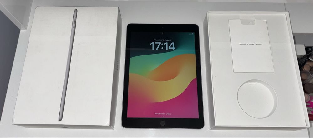 Ipad 6th generation 2018 128gb
