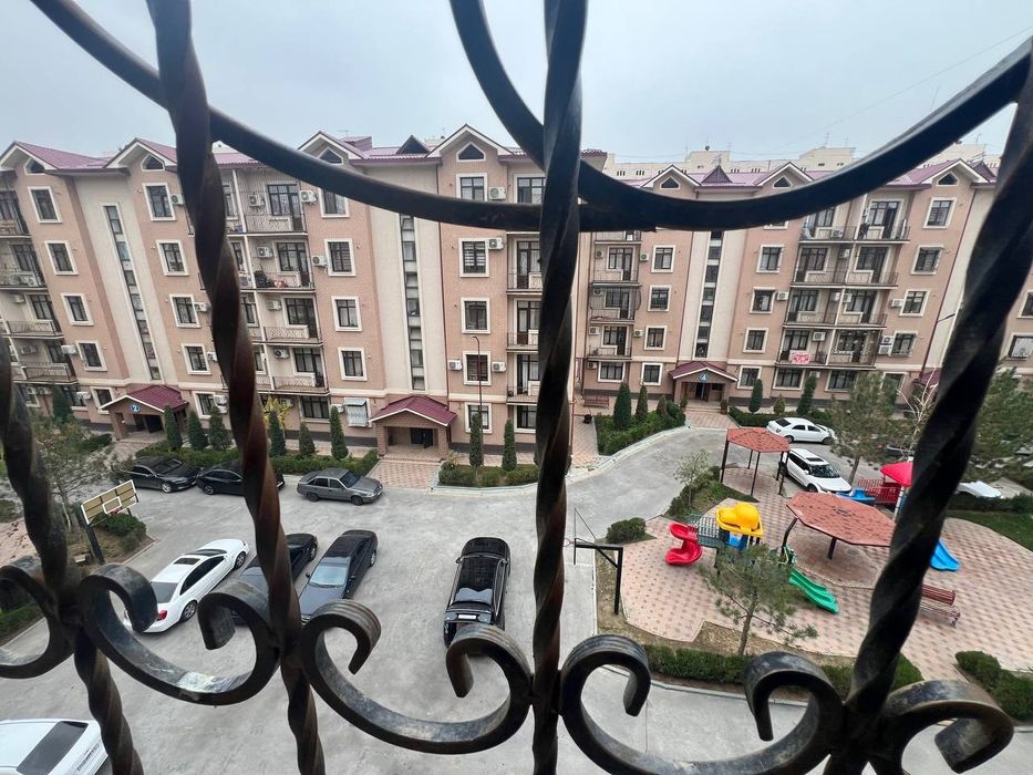 Golden house yangi beltepa 4-xona 125 kv 4 etaj