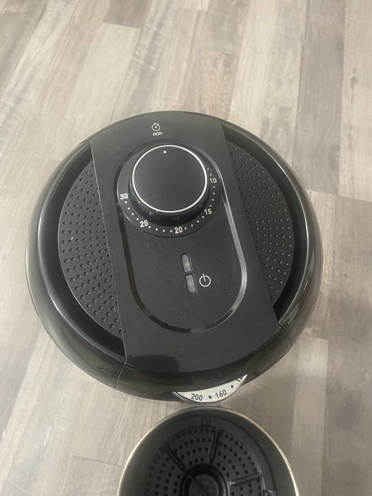 Friteuza aer cald TEFAL model EY 101815