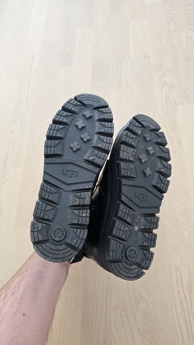 UGG Ghete platform din piele Sid