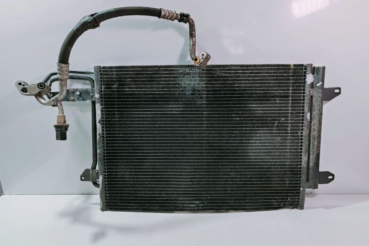 Radiator Clima  1K0820721AC Volkswagen VW Jetta a 5-a generatie seria