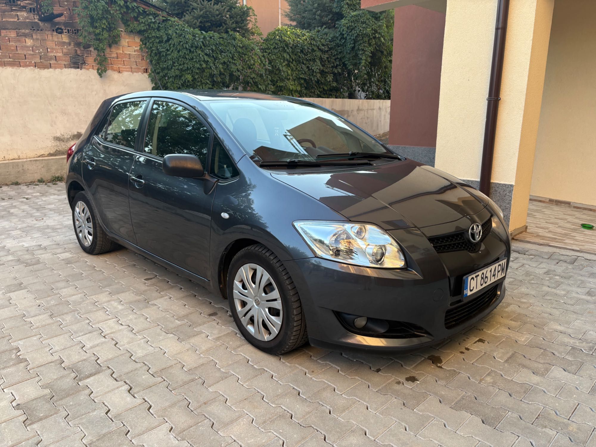Toyota Auris 2.0 126 к.с.