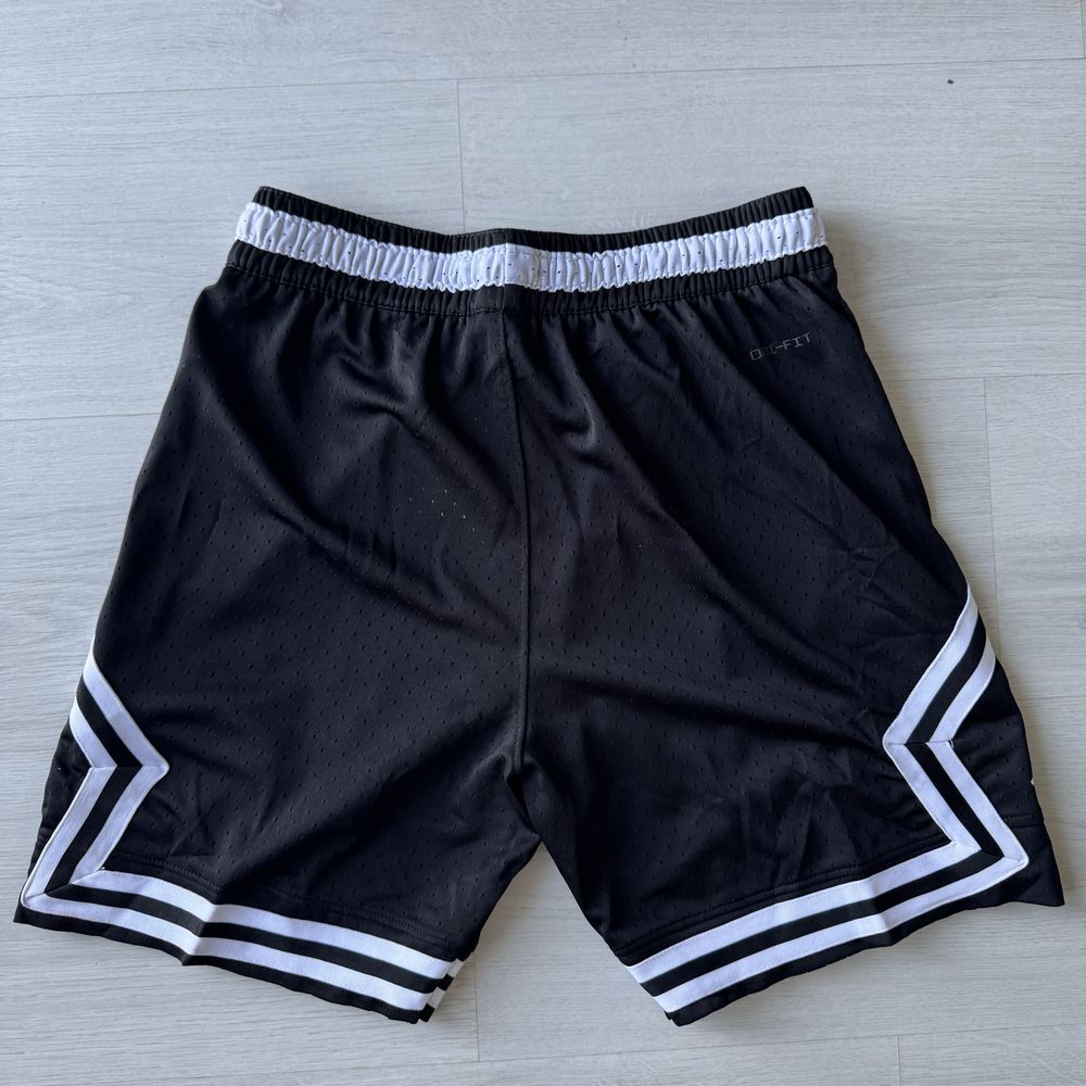 Shorts jordan negru model sport/casual