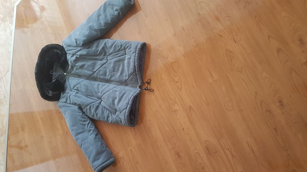 Haina groasa de iarna cu gluga