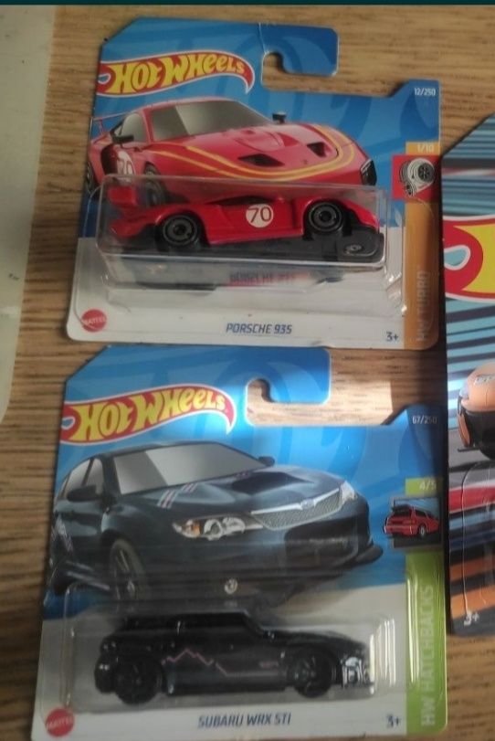 Hot wheels колички