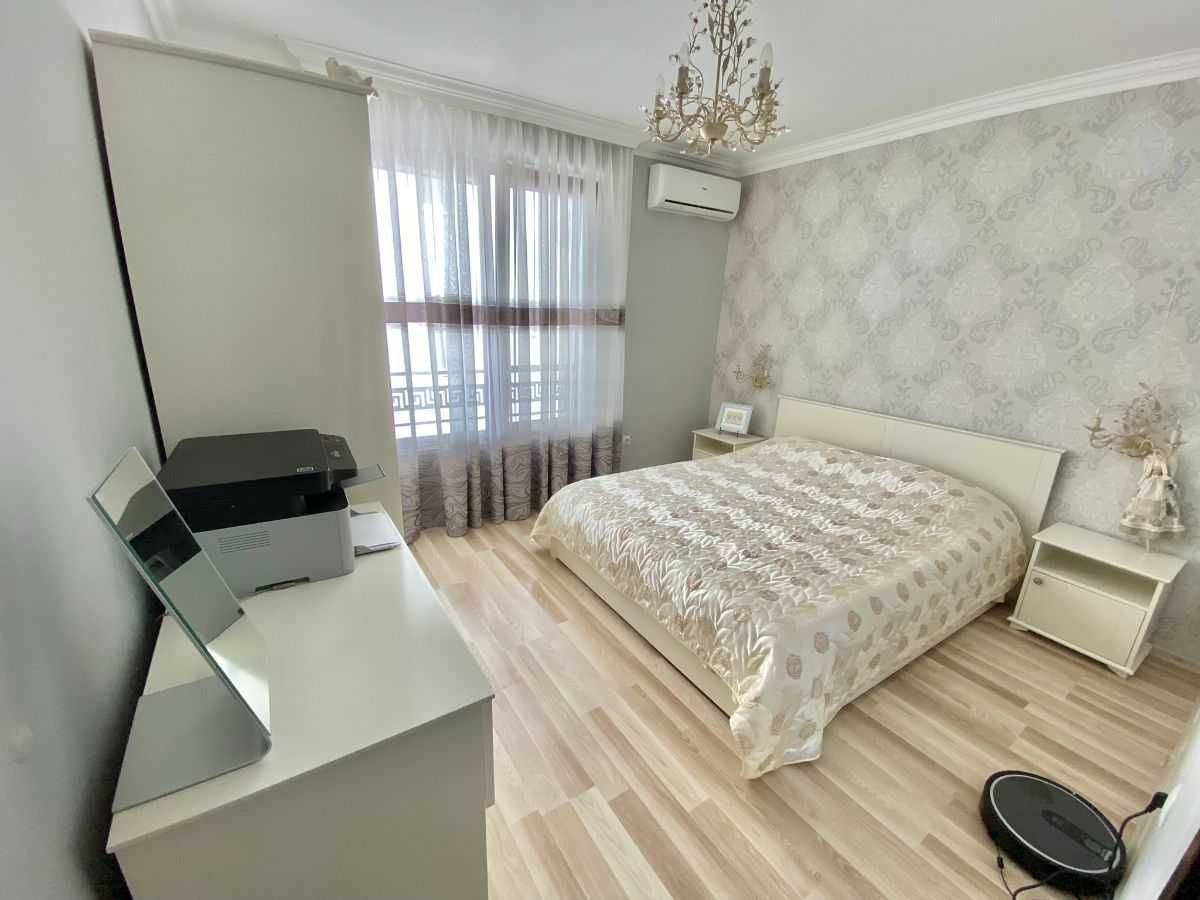 Продава се Тристаен апартамент в Свети Влас - 125 кв.м за 2000 €/кв.м - Снимка #9