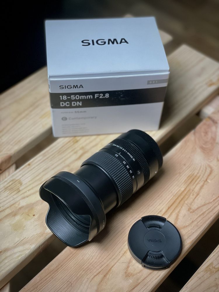 Объектив Sigma 18-50 DC DN f2.8 Sony E