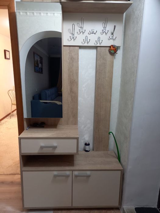 Продается СРОЧНо 2 шкафа  шифоньер