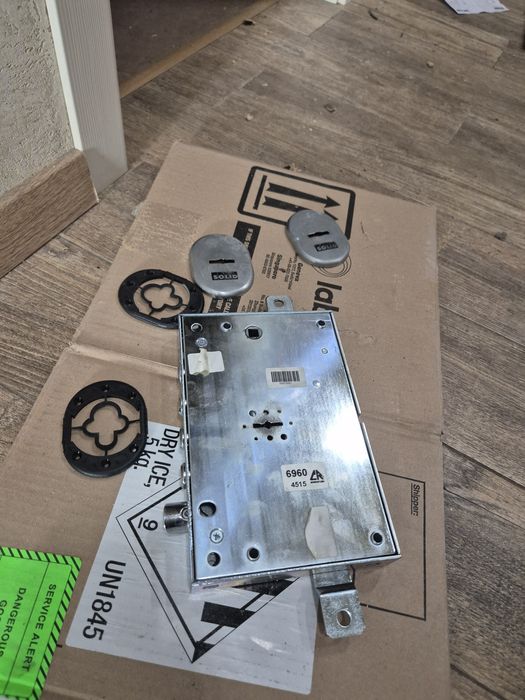 Касова брава солид solid