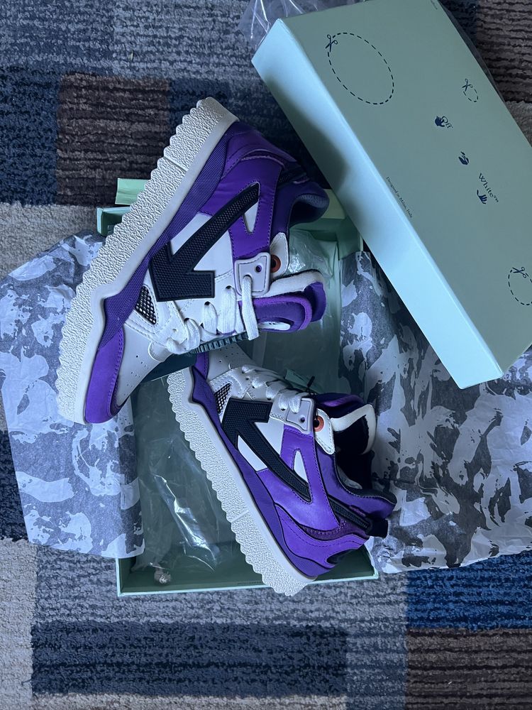 Off White Sponge Purple Size 41