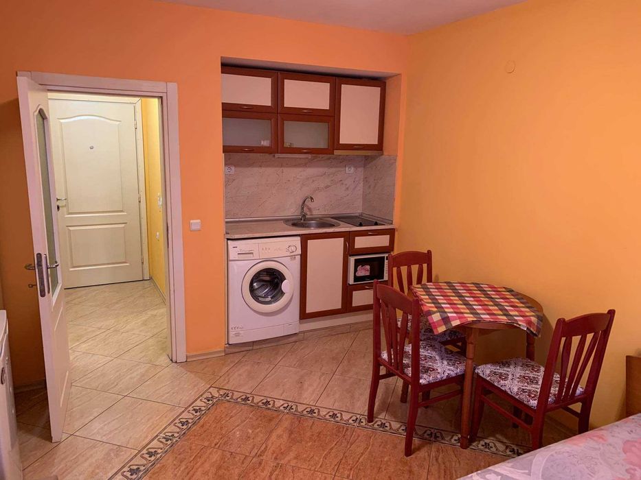 Дава се под наем Двустаен апартамент в Бургас, Братя Миладинови - 35 кв.м за 178.5 € - Снимка #3