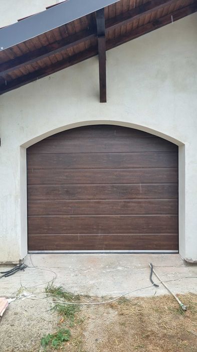 Uși de garaj Automate