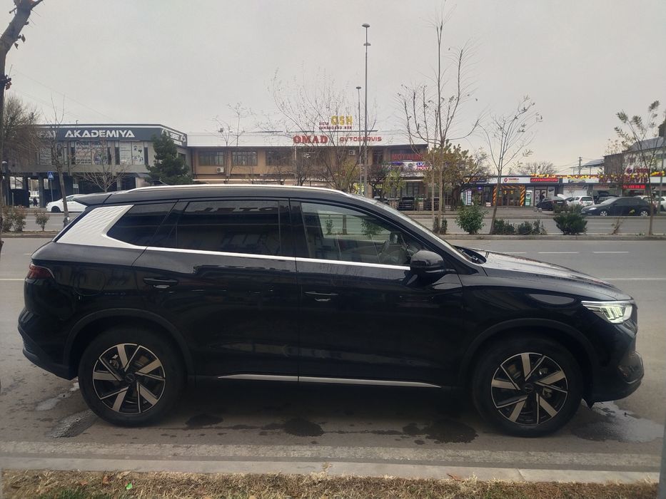 BYD Song Pro srochni sotiladi