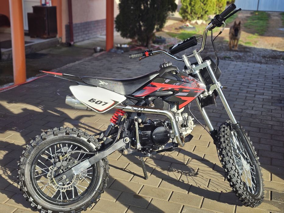 Vând/Schimb motocicletă Cross/Enduro pentru copii/adolescenţi XTR 607