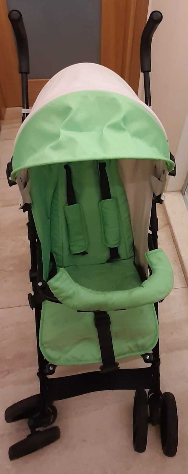 Лятна количка Cam Agile с допълнителни сенник и дъждобран