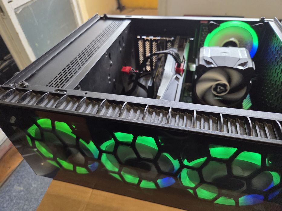 Компютър  Intel  10th