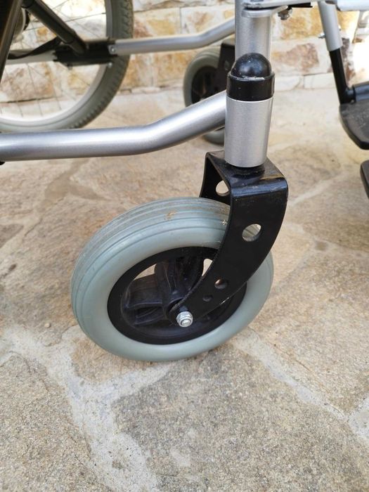 Инвалидна количка електрическа