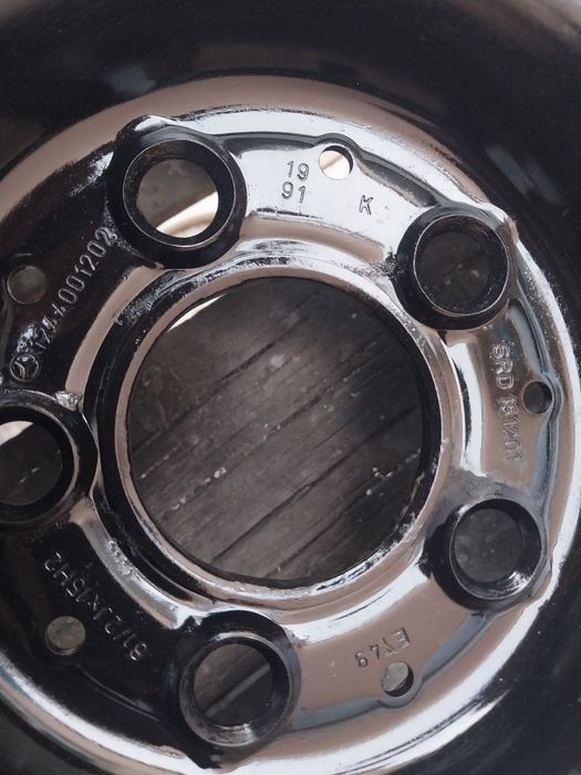 Диск штомпованны г 15