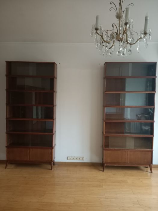 Полки книжные, книжный шкаф