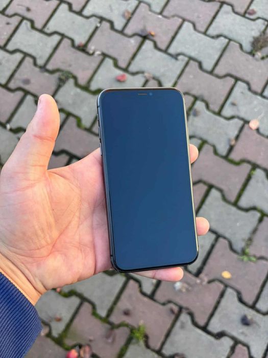 Vand/schimb iphone 11