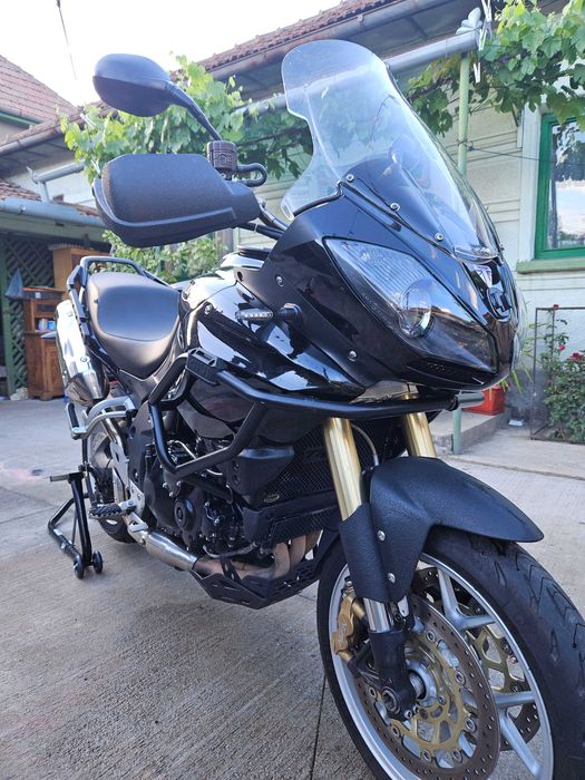Triumph tiger 1050.vand urgent