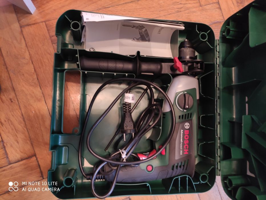 Bormașină Bosch AdvancedImpact 900 – 900W, nouă, cu percuție