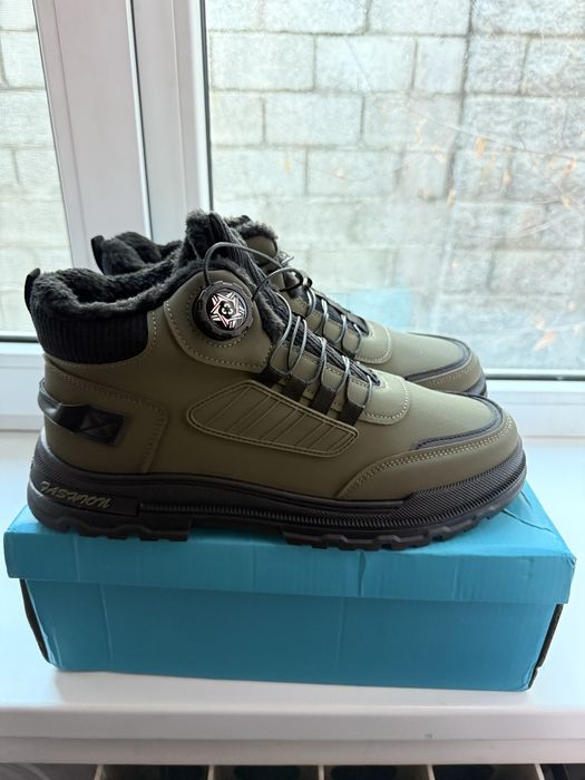 Мужская зимняя обувь, 45 подойдет для 44-44,5.