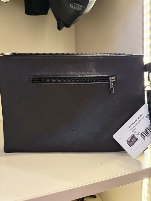 Многоцветен клъч