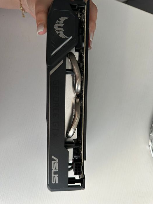 Asus Tuf GTX 1660 Super 6Gb