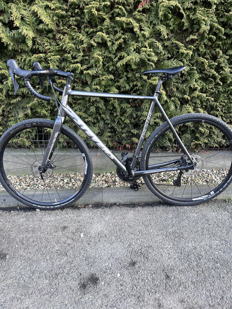 Bicicleta gravel 2x11 L-XL