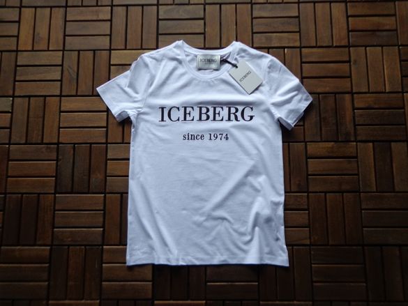 Дамска тениска Iceberg White logo embroidered T-shirt