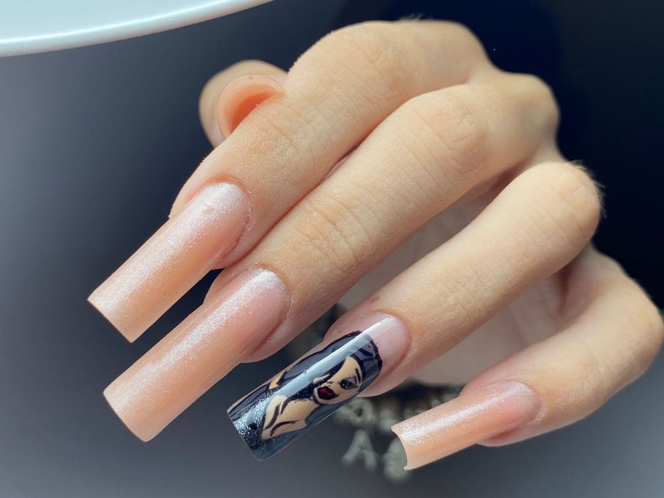 Unghii cu gel, pollygel si oja semipermanenta