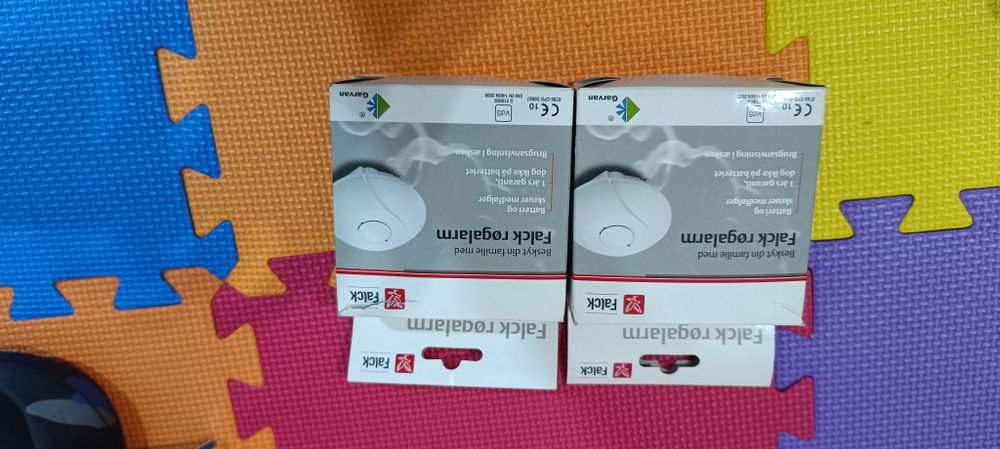 Detectoare de incediu/fum cu alarma Germania