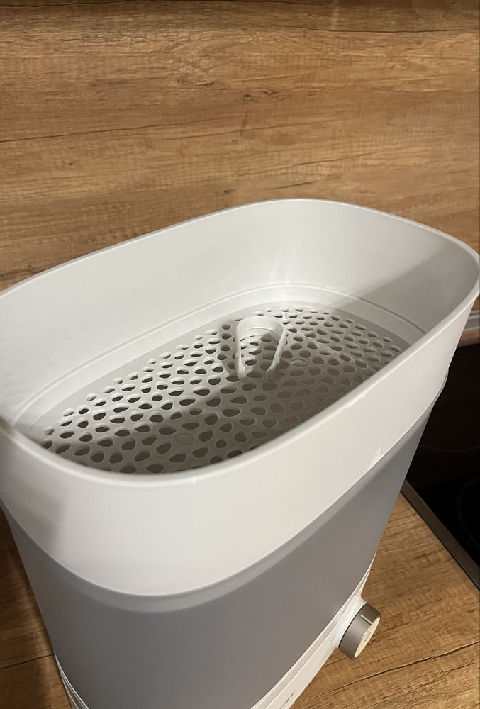 Стерилизатор Philips Avent с функция изсушаване+Подарък Стъклени Шишет