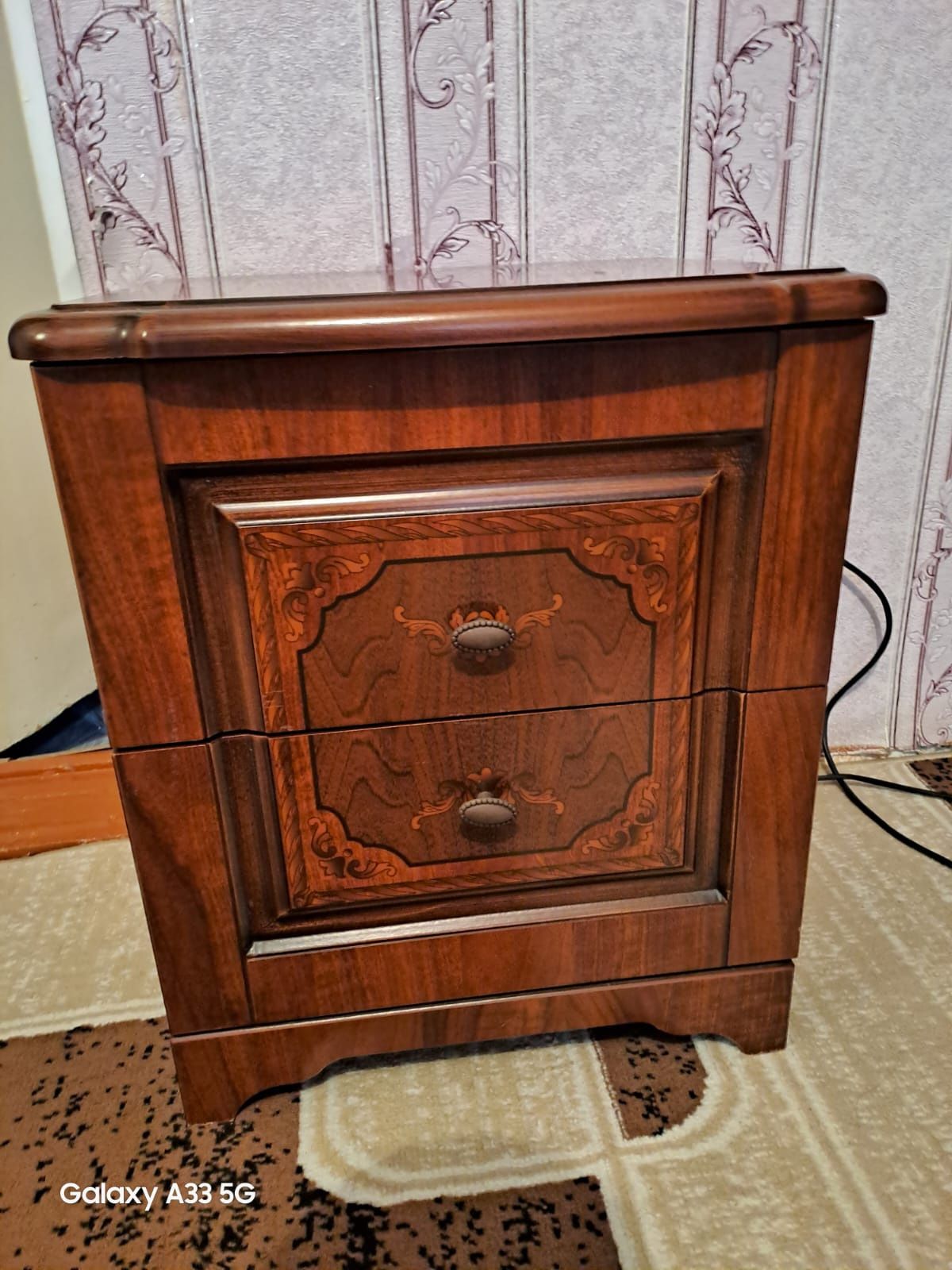 Продаётся спальный гарнитур