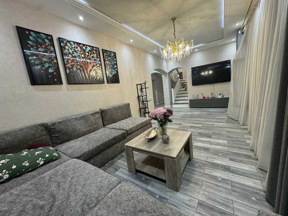 Продается евро дом парк Янги Узбекистан 6 соток