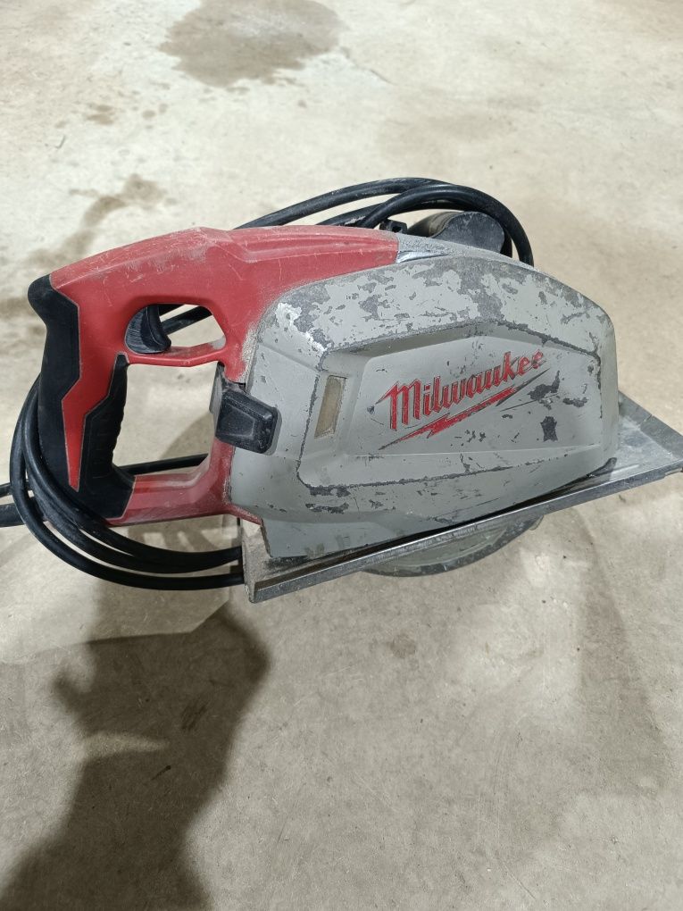 Circular Milwaukee MCS66