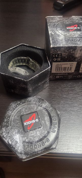 Ceas G-Shock incolor