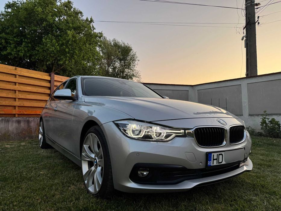 BMW 320d xDrive | Faruri full LED Adaptive | Pachet Business