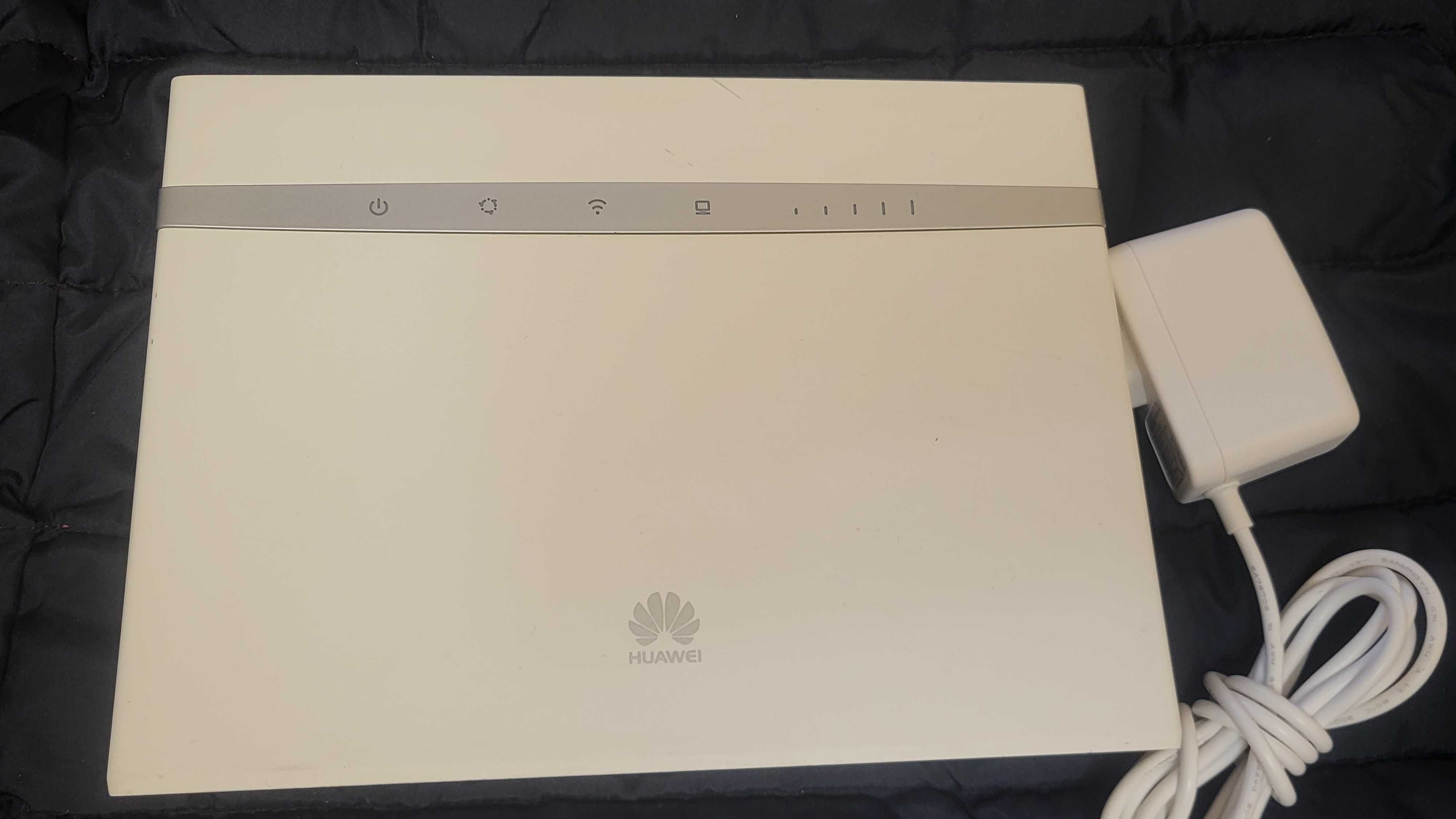 Huawei Routere Wireless 4G LTE cu sim liber de retea B525s