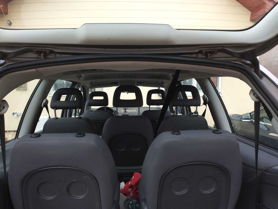 VW Sharan 1.9 TDI 7 locuri