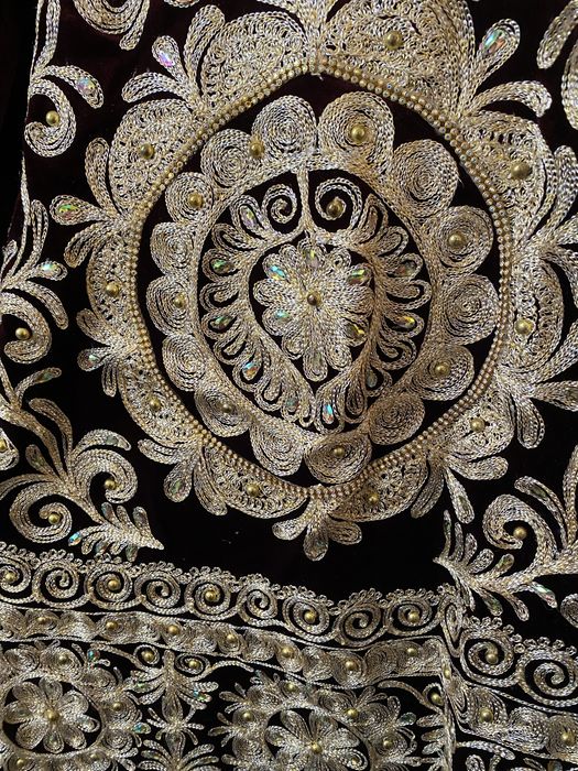 Ko’yne sotiladi kamplekt